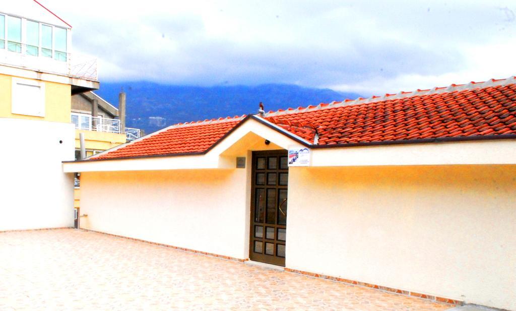 Apartments Top Of بودفا المظهر الخارجي الصورة